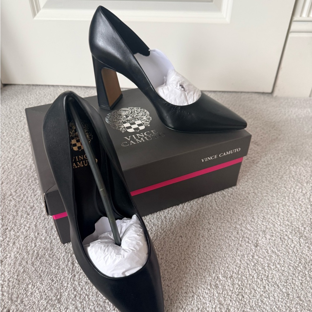 Vince Camuto Black Leather Pointed Toe Block Heel Pumps